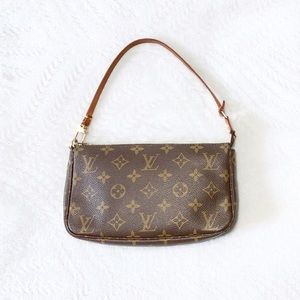 authentic Louis Vuitton monogram pochette clutch